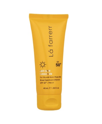 کرم ضد آفتاب و ضد لک بی رنگ لافارر SPF50 مخصوص پوست های چرب
